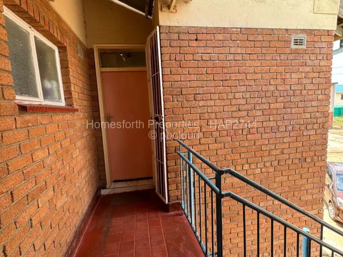 Flat/Apartment to Rent in Zimre Park, Harare