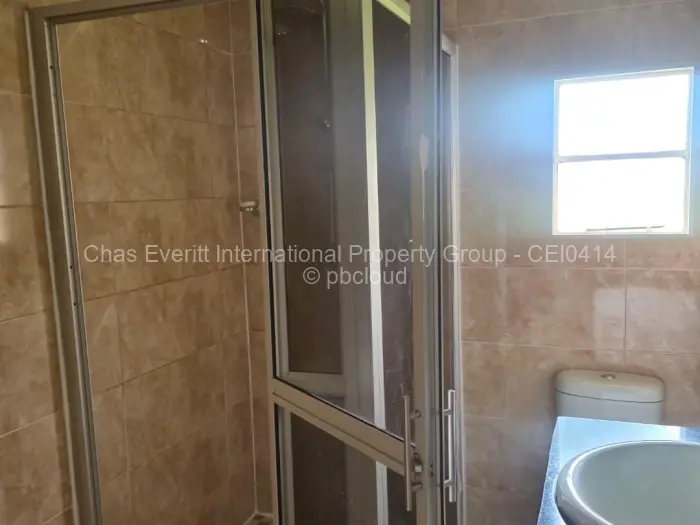 2 Bedroom Cottage/Garden Flat to Rent in Belvedere, Harare