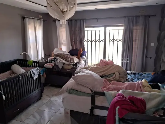 4 Bedroom House for Sale in Mabvazuva Estates, Ruwa