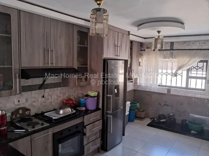4 Bedroom House for Sale in Mabvazuva Estates, Ruwa