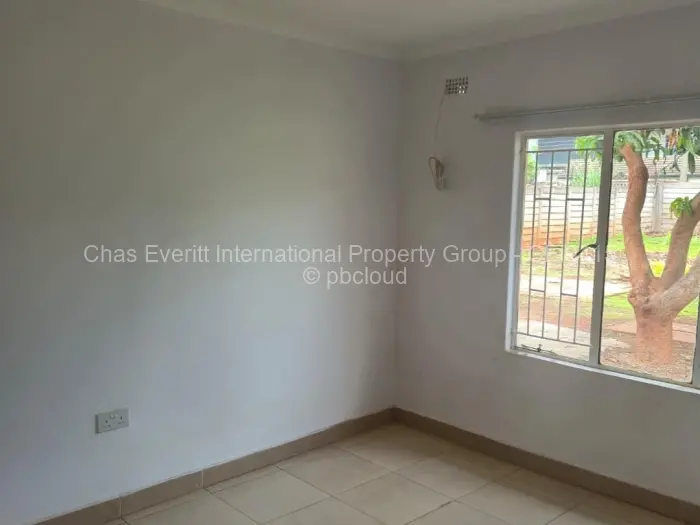 1 Bedroom Cottage/Garden Flat to Rent in Belvedere, Harare