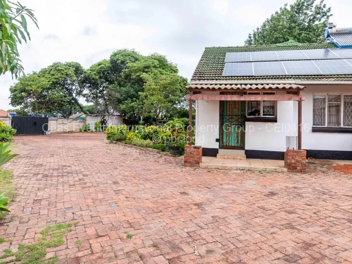 3 Bedroom House to Rent in Hatfield
