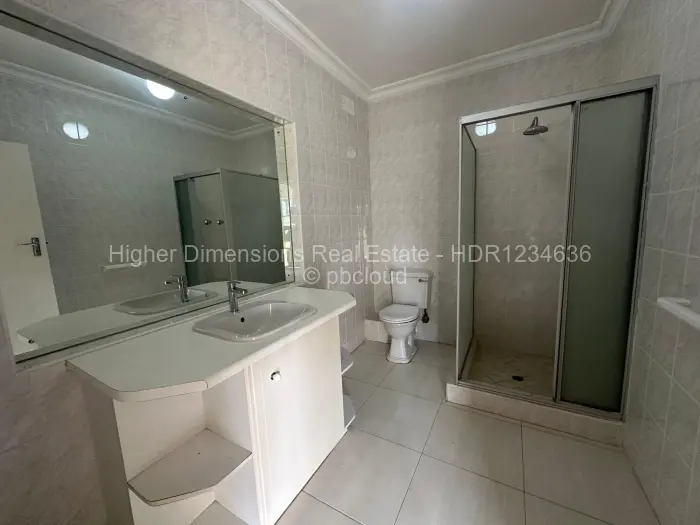6 Bedroom House for Sale in Mount Pleasant, Harare