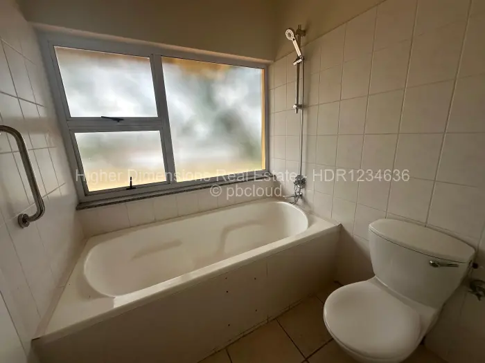 6 Bedroom House for Sale in Mount Pleasant, Harare