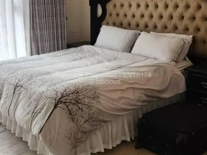 5 Bedroom House to Rent in Borrowdale Brooke, Harare