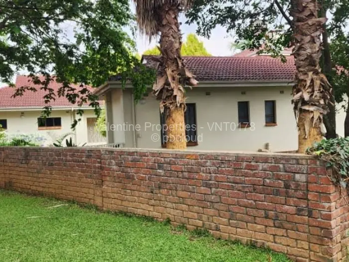 5 Bedroom House to Rent in Borrowdale Brooke, Harare
