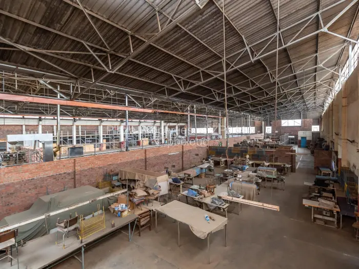 Warehouse/Industrial to Rent in Ardbennie, Harare