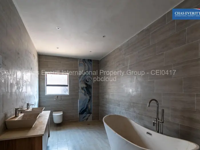 Townhouse/Cluster for Sale in Marlborough, Harare