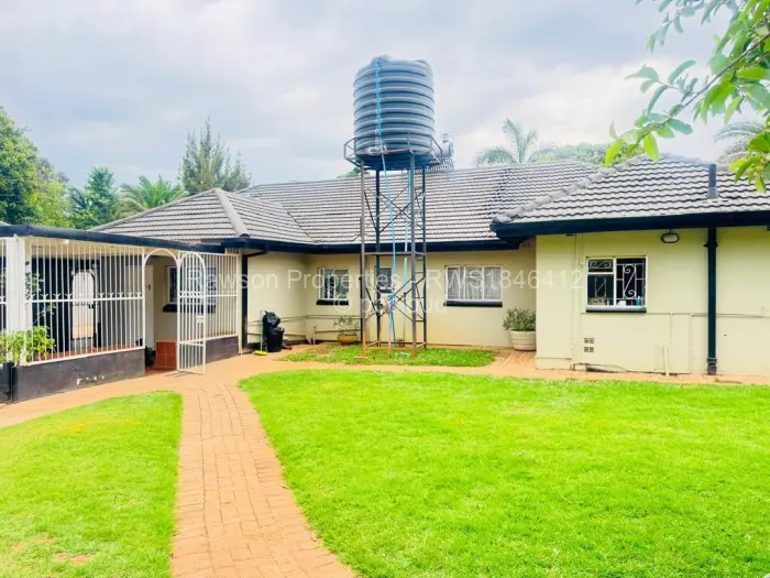 4 Bedroom House for Sale in Emerald Hill, Harare