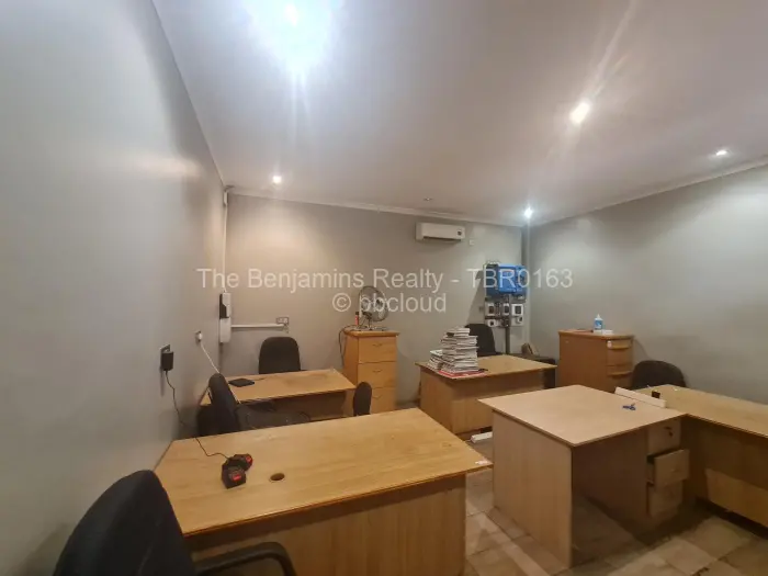 Office to Rent in Avondale West, Harare