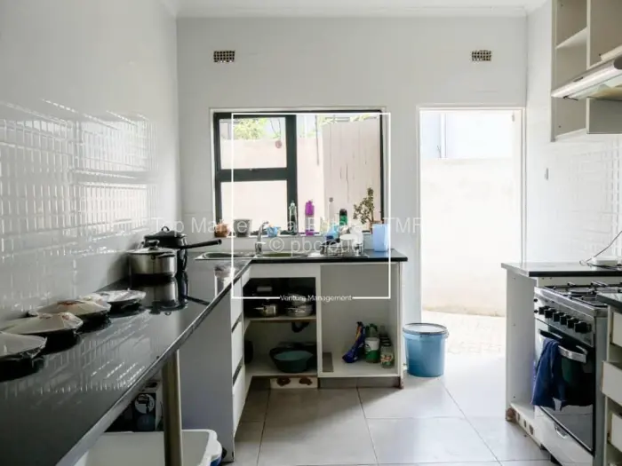 41 Bedroom House for Sale in Madokero Estates, Harare