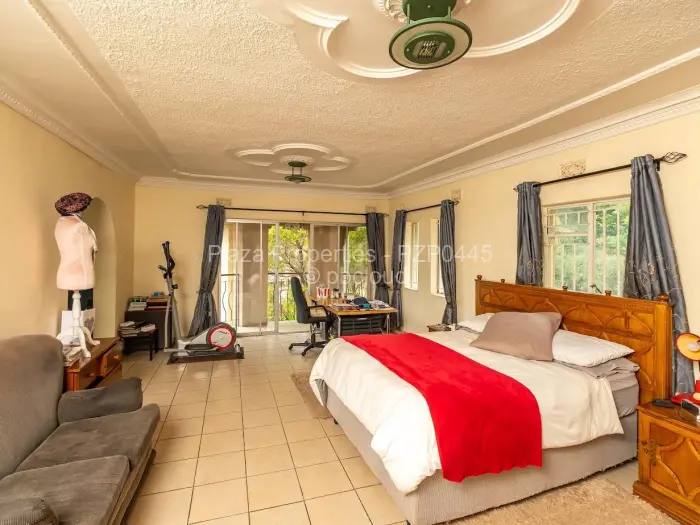 6 Bedroom House for Sale in Gunhill, Harare