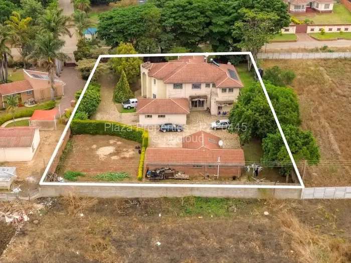 6 Bedroom House for Sale in Gunhill, Harare