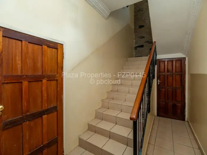 6 Bedroom House for Sale in Gunhill, Harare