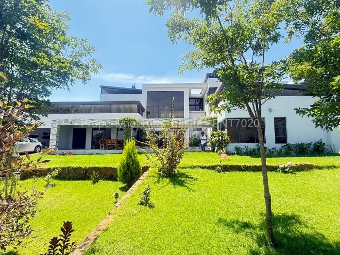 5 Bedroom House for Sale in Carrick Creagh Estate, Harare