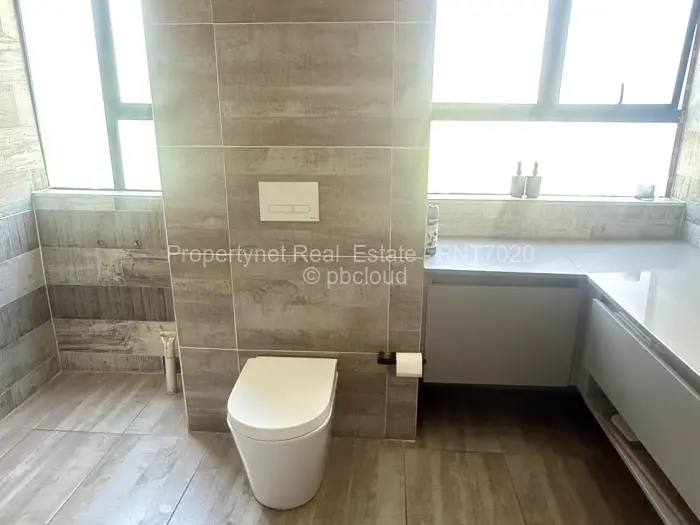 5 Bedroom House for Sale in Carrick Creagh Estate, Harare