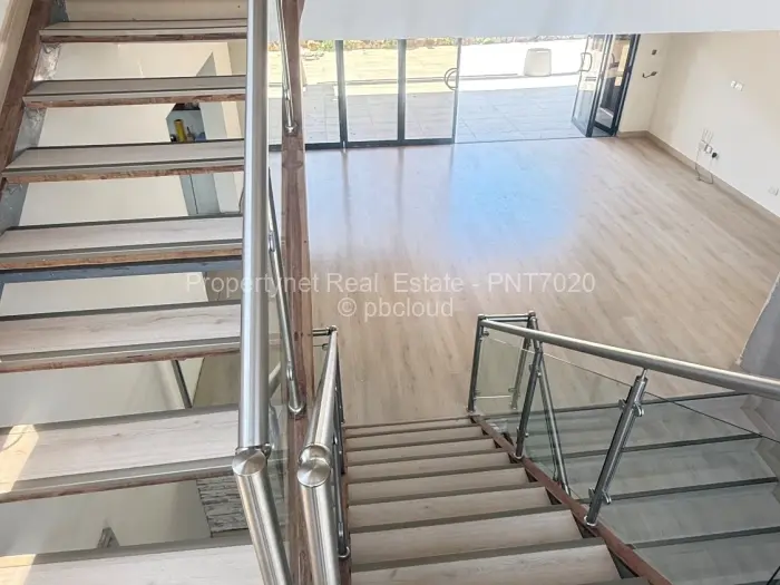 5 Bedroom House for Sale in Carrick Creagh Estate, Harare