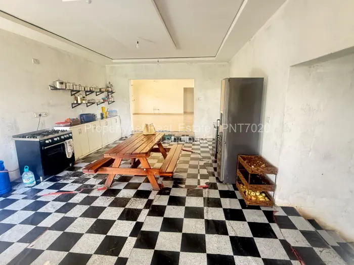 5 Bedroom House for Sale in Carrick Creagh Estate, Harare