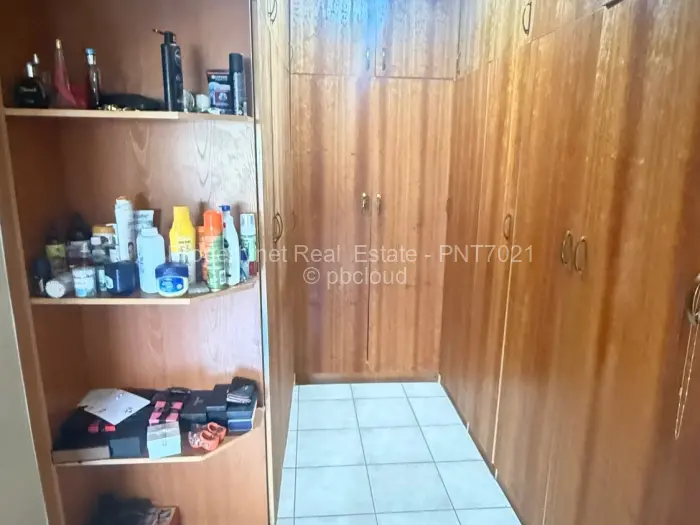 4 Bedroom House for Sale in Bloomingdale, Harare