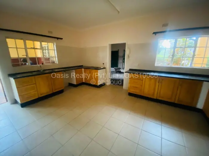 Flat/Apartment to Rent in Mount Pleasant, Harare