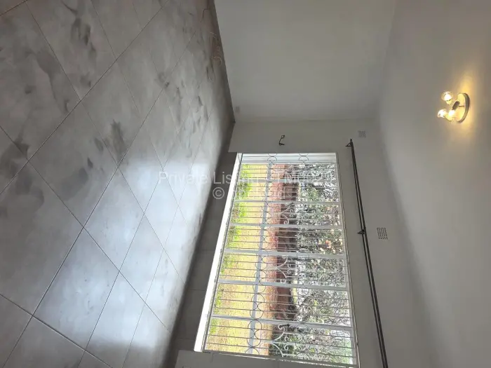 Flat/Apartment to Rent in Eastlea, Harare