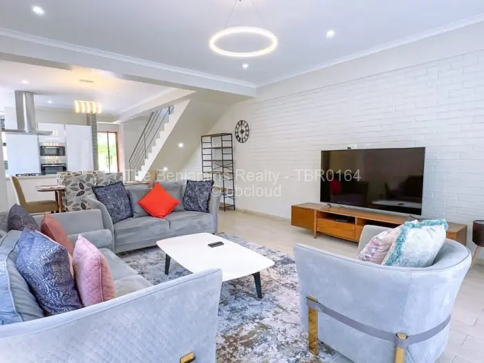 Townhouse/Cluster to Rent in Greendale, Harare