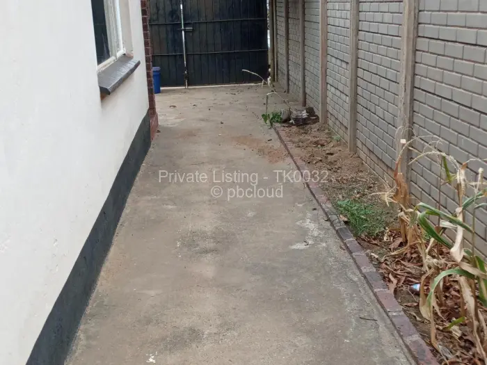 3 Bedroom House to Rent in Glen View, Harare