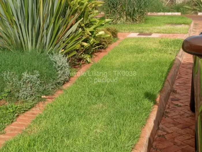 Townhouse/Cluster to Rent in Greendale, Harare