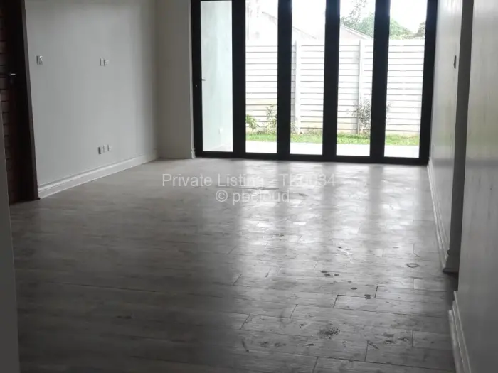 Townhouse/Cluster to Rent in Borrowdale West, Harare