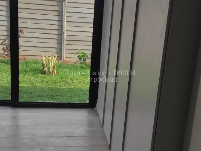 Townhouse/Cluster to Rent in Borrowdale West, Harare