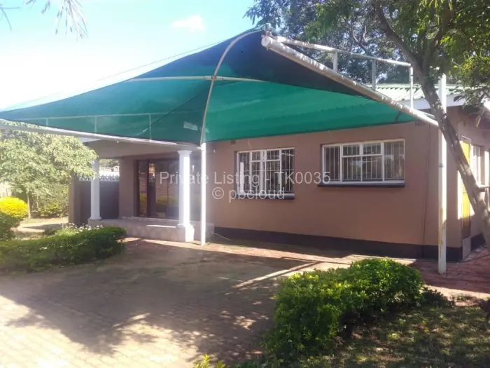 Townhouse/Cluster to Rent in Greendale, Harare