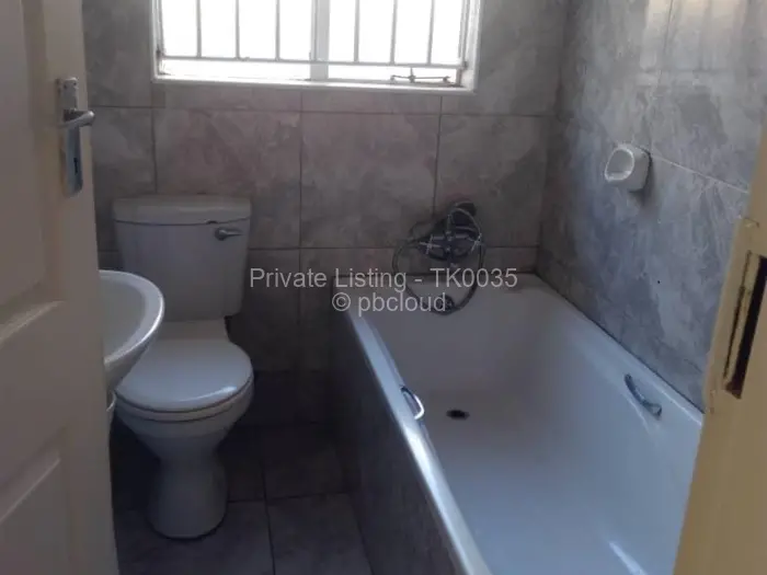Townhouse/Cluster to Rent in Greendale, Harare