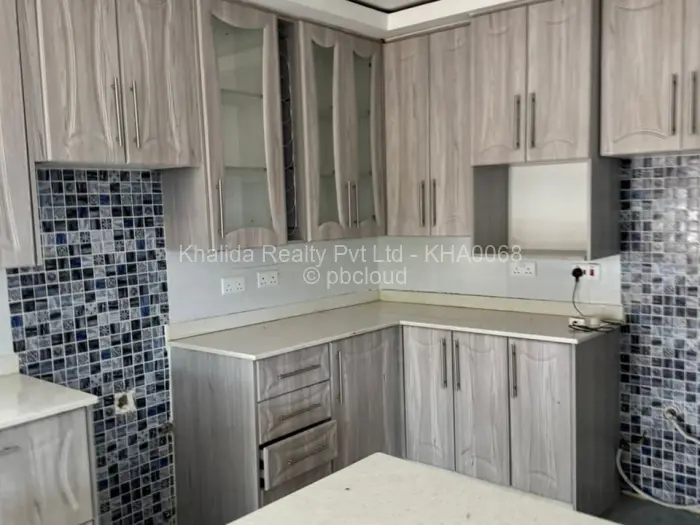 3 Bedroom House to Rent in Rockview, Harare