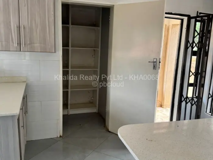3 Bedroom House to Rent in Rockview, Harare