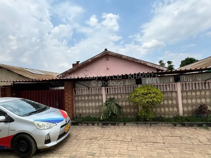 3 Bedroom House to Rent in Glen View, Harare