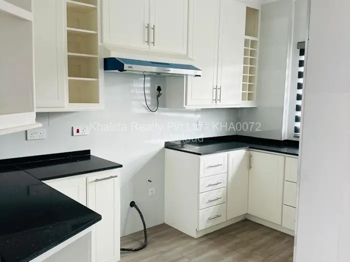 Townhouse/Cluster to Rent in Greendale, Harare