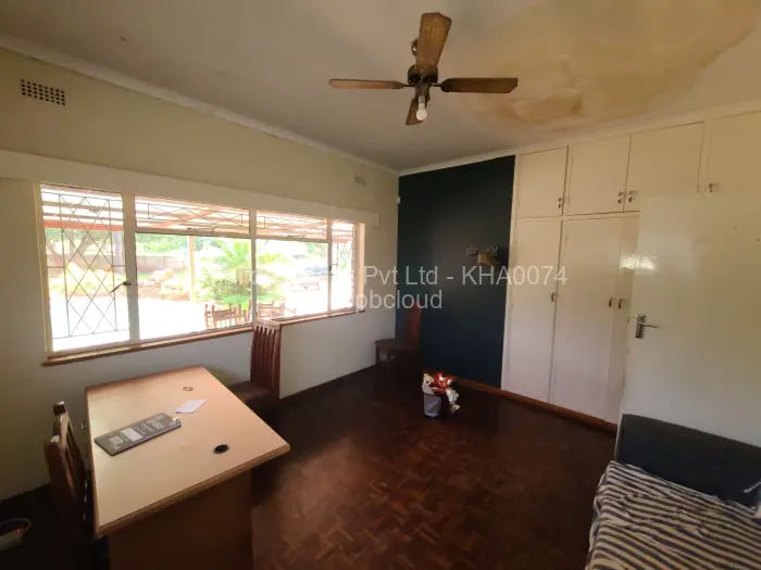 3 Bedroom House to Rent in Greendale North