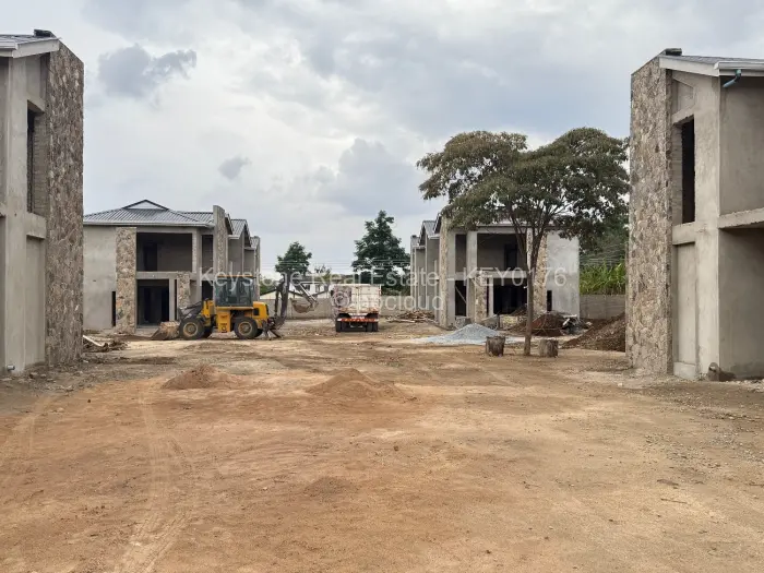 Townhouse/Cluster for Sale in Marlborough, Harare