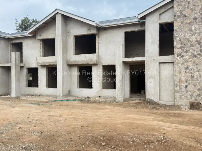 Townhouse/Cluster for Sale in Marlborough, Harare