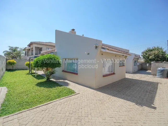 4 Bedroom House for Sale in Zimre Park, Harare