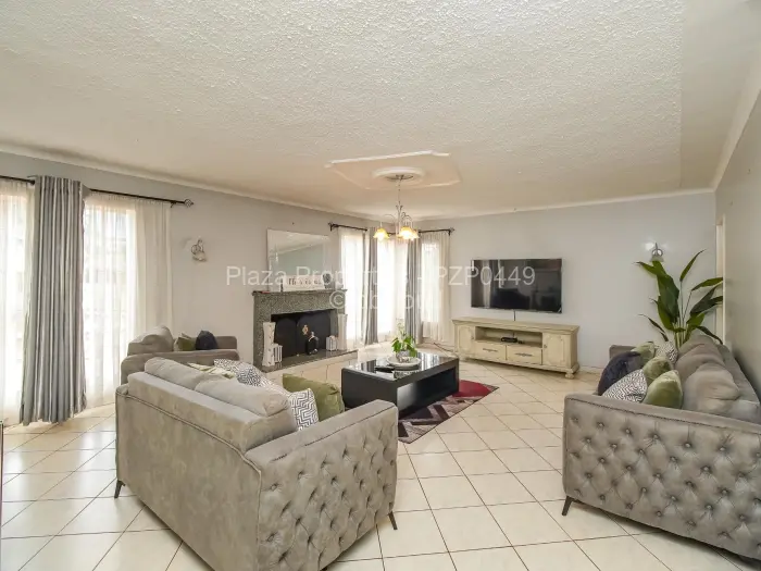 5 Bedroom House for Sale in Helensvale, Harare