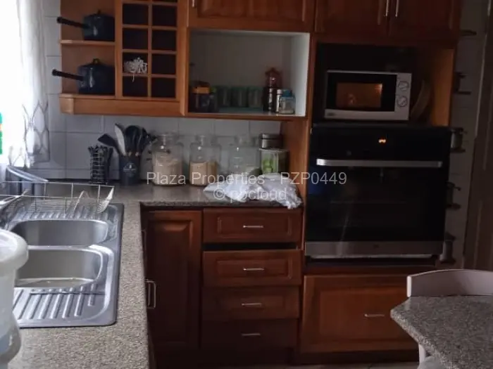 5 Bedroom House for Sale in Helensvale, Harare