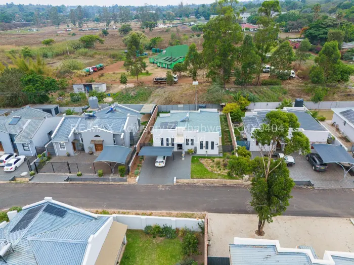 Townhouse/Cluster for Sale in Greendale, Harare