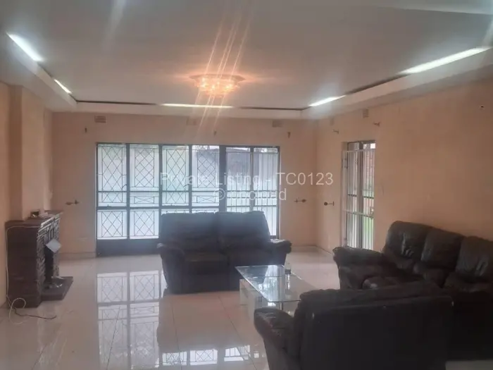 3 Bedroom House to Rent in Greendale North, Harare
