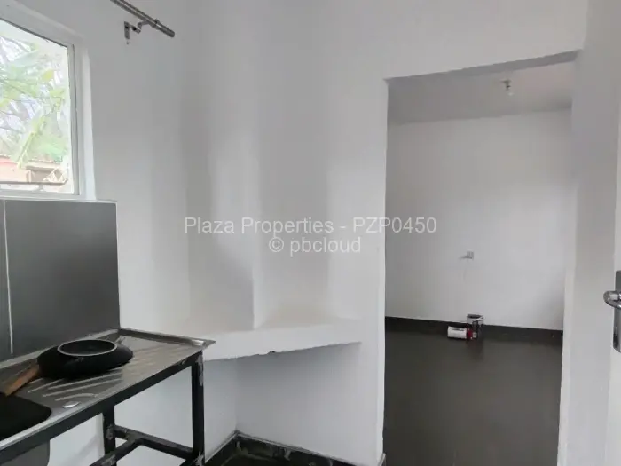 Room to Rent in Borrowdale, Harare