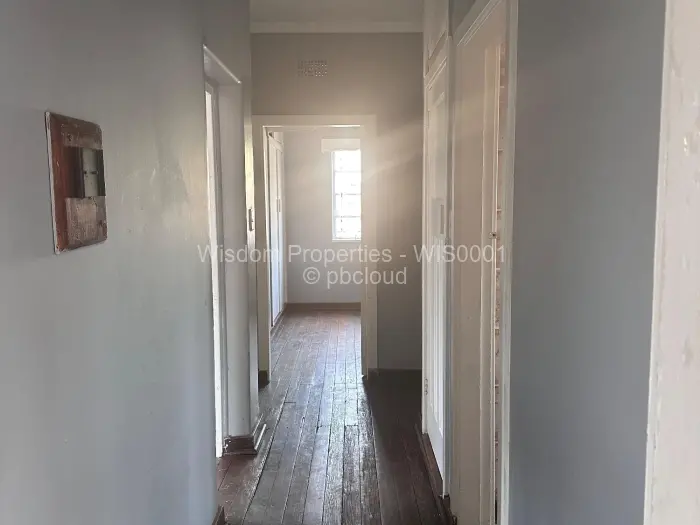 Office to Rent in Eastlea, Harare