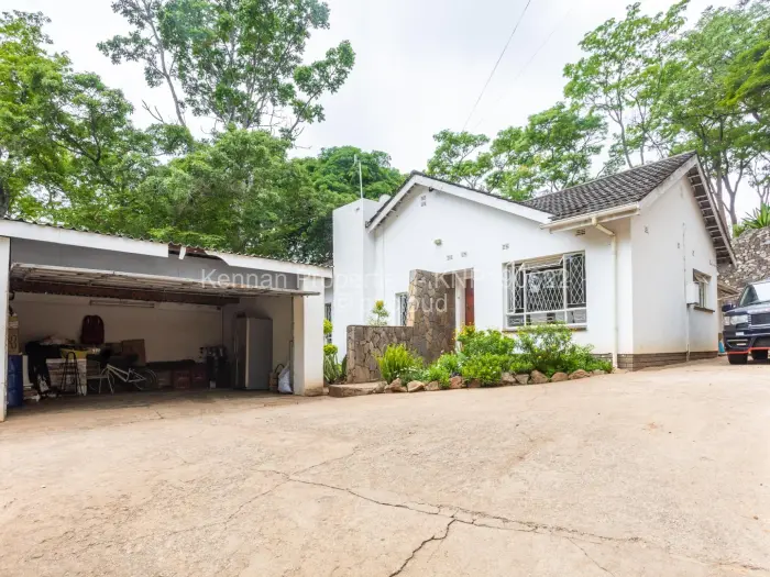3 Bedroom House for Sale in Glen Lorne, Harare