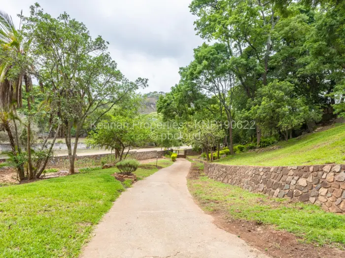3 Bedroom House for Sale in Glen Lorne, Harare