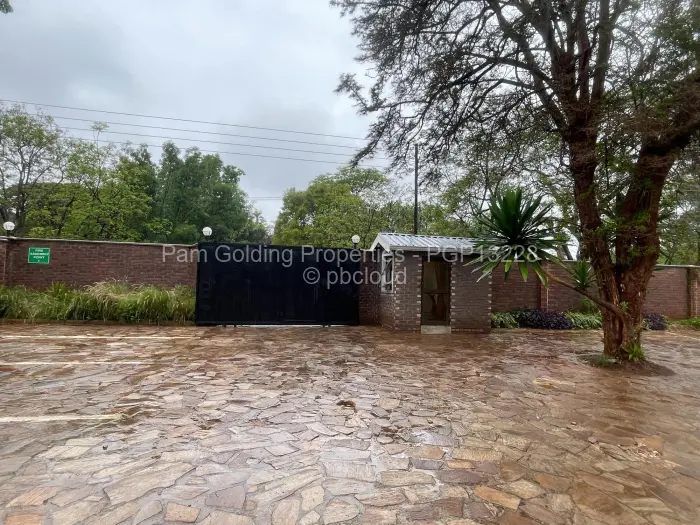 Office to Rent in Avondale, Harare