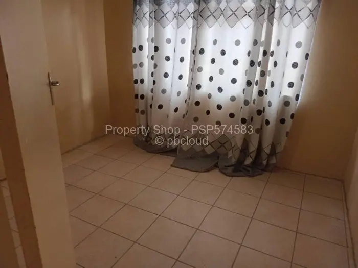 3 Bedroom House to Rent in Mainway Meadows, Harare